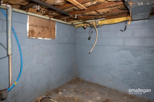 49 N 2nd Street Nw, Tyrone Twp, MI 49330