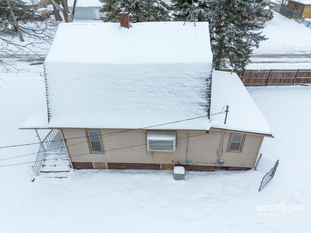 49 N 2nd Street Nw, Tyrone Twp, MI 49330