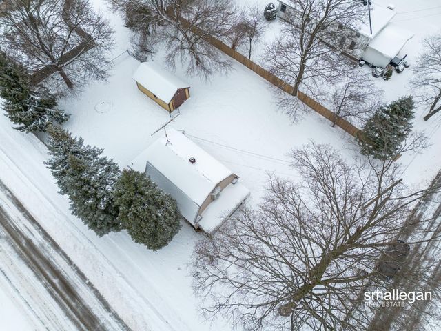 49 N 2nd Street Nw, Tyrone Twp, MI 49330