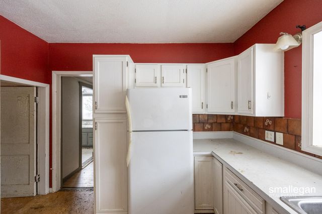 49 N 2nd Street Nw, Tyrone Twp, MI 49330