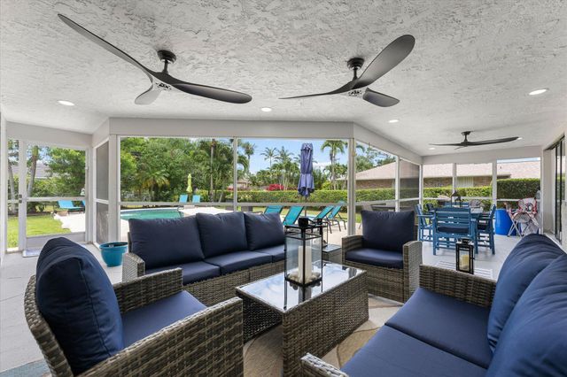 3313 Sherwood Boulevard, Delray Beach, FL 33445