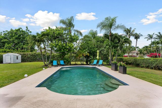 3313 Sherwood Boulevard, Delray Beach, FL 33445