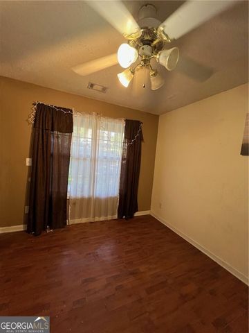 3955 Cypress Pointe Drive, Union City, GA 30291