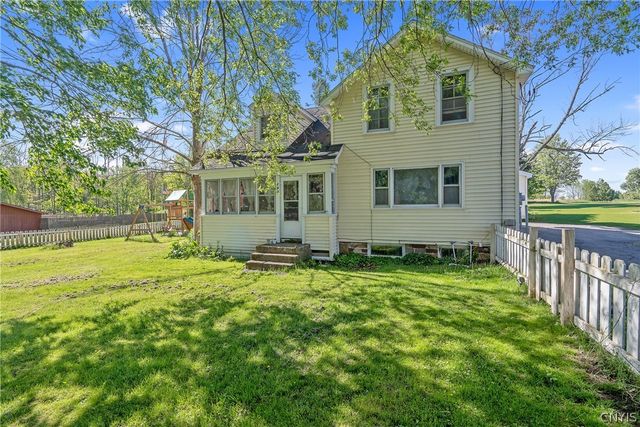 797 County Route 20, Oswego, NY 13126