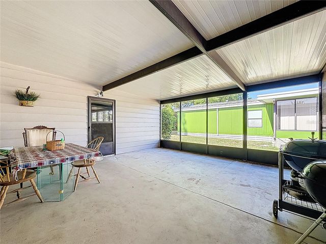 1690 ELKHART CIRCLE, Tavares, FL 32778