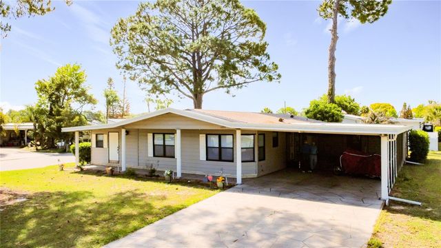 1690 ELKHART CIRCLE, Tavares, FL 32778