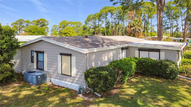 1690 ELKHART CIRCLE, Tavares, FL 32778