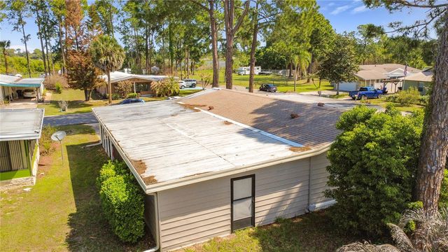 1690 ELKHART CIRCLE, Tavares, FL 32778