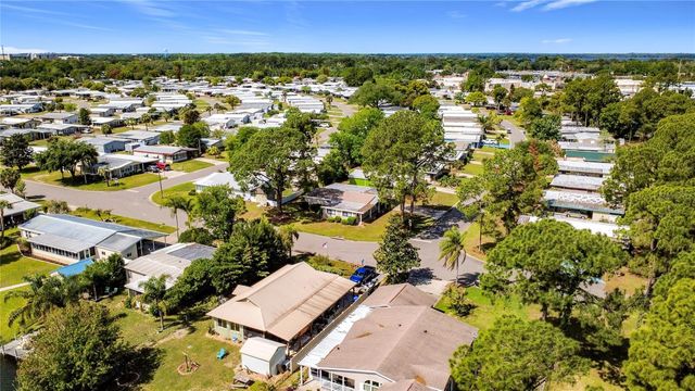 1690 ELKHART CIRCLE, Tavares, FL 32778