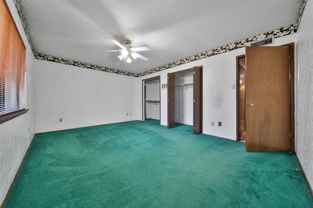 2614 Hummingbird Lane, Humble, TX 77396