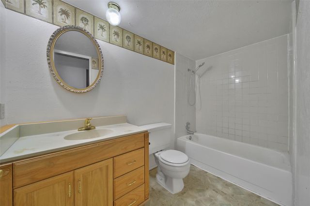 2614 Hummingbird Lane, Humble, TX 77396