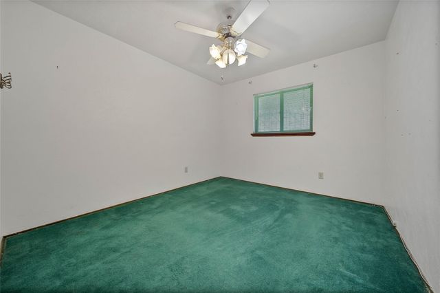 2614 Hummingbird Lane, Humble, TX 77396