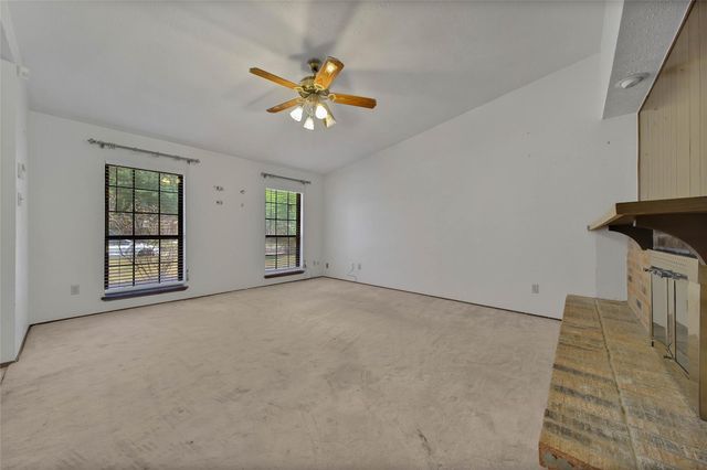 2614 Hummingbird Lane, Humble, TX 77396
