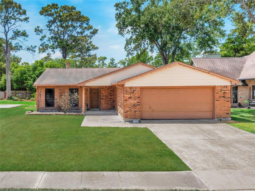 2614 Hummingbird Lane, Humble, TX 77396