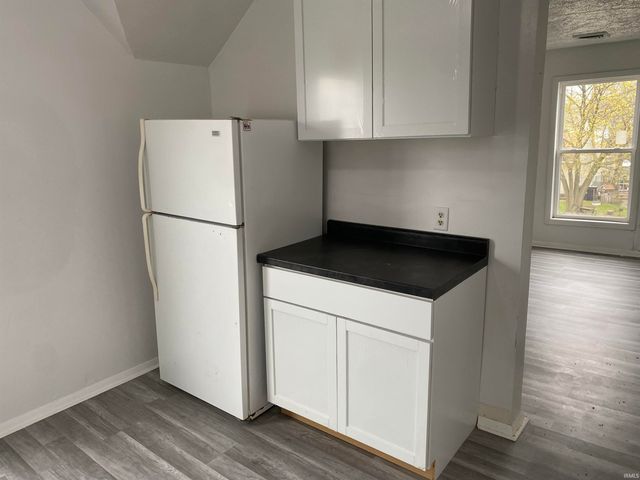 3312 Mishawaka Avenue, South Bend, IN 46615