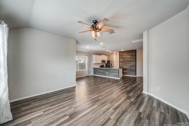 10307 Owl Woods, Schertz, TX 78154
