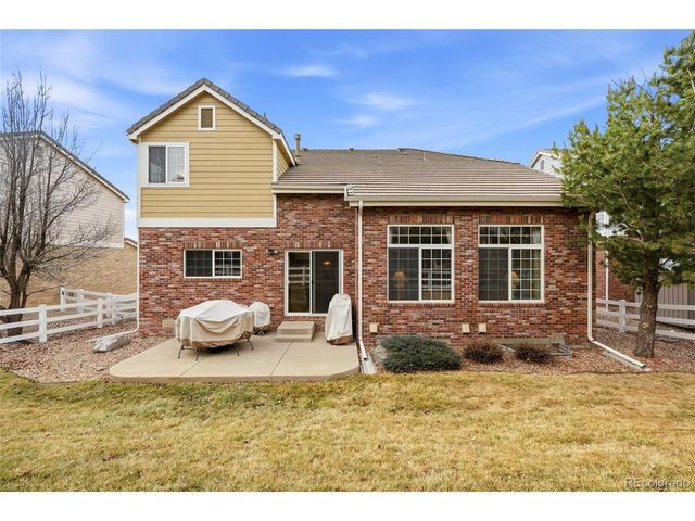 1601 S Buchanan Cir, Aurora, CO 80018