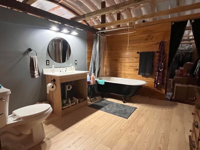 1170 county road 255, Thayer, MO 65791