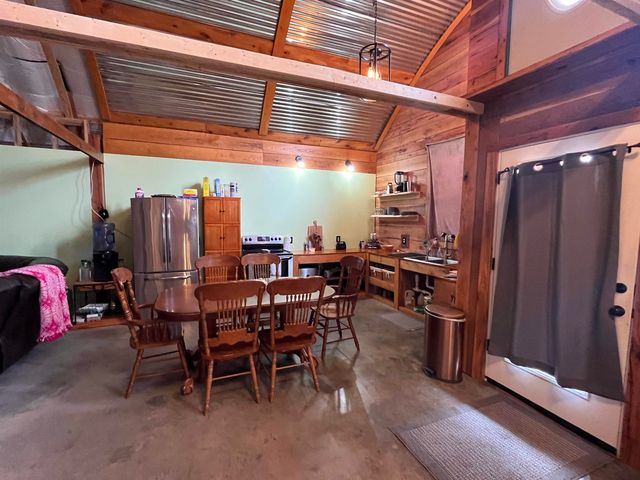 1170 county road 255, Thayer, MO 65791