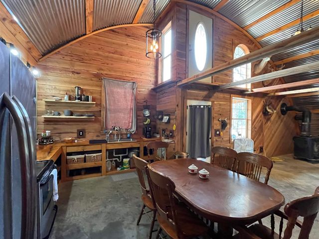 1170 county road 255, Thayer, MO 65791