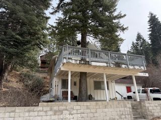 719 Ridge Way, Green Valley Lake, CA 92341