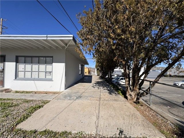 521 E Williams Street, Barstow, CA 92311