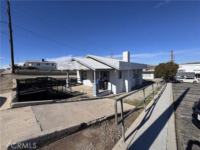 521 E Williams Street, Barstow, CA 92311