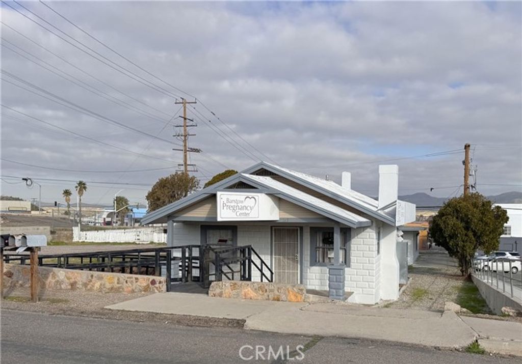 521 E Williams Street, Barstow, CA 92311