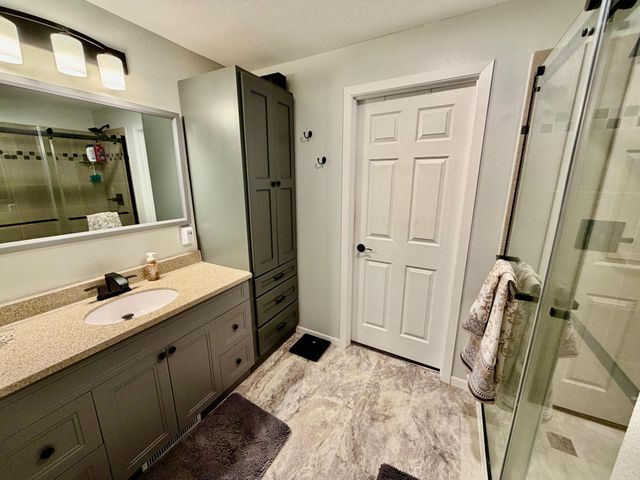 29808 County Road 28, Roseau, MN 56751