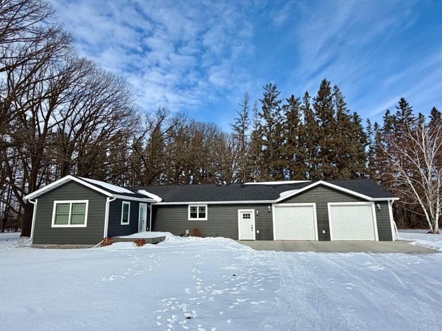 29808 County Road 28, Roseau, MN 56751