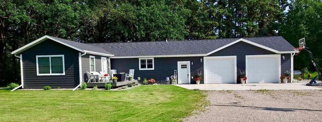 29808 County Road 28, Roseau, MN 56751