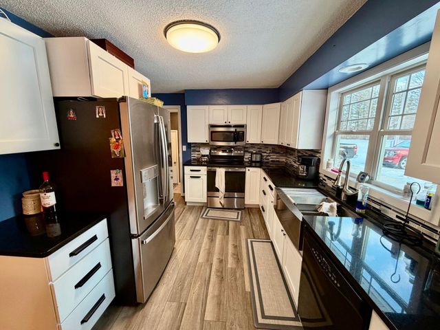 29808 County Road 28, Roseau, MN 56751