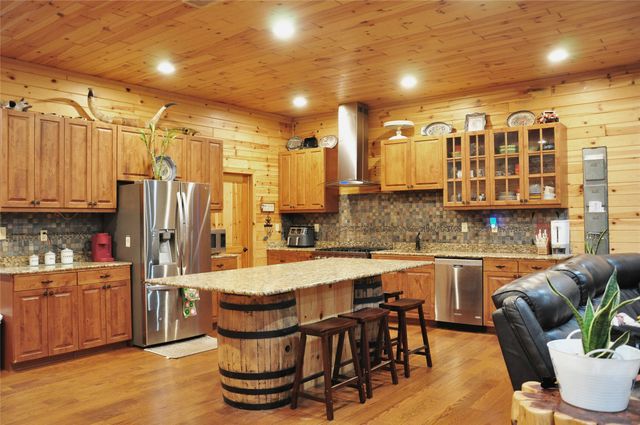 2510 Vz County Road 2403, Canton, TX 75103