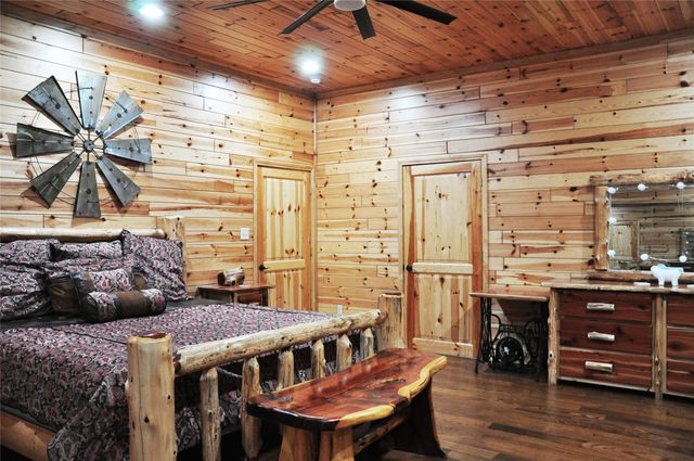 2510 Vz County Road 2403, Canton, TX 75103