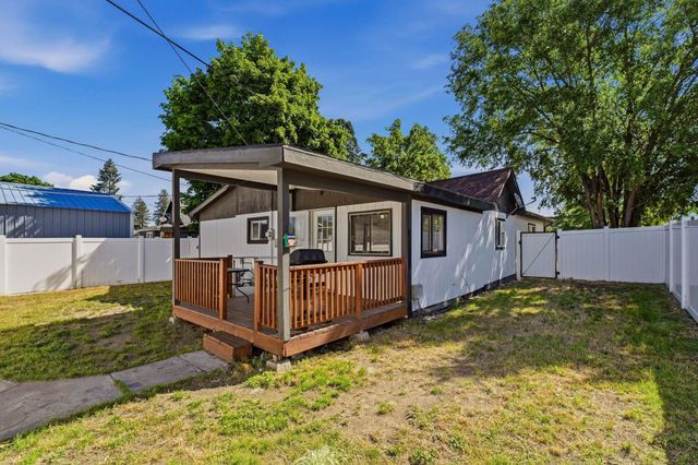4217 N Madison St, Spokane, WA 99205