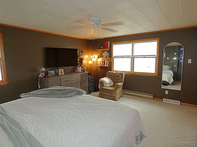 8641 Rivershore Drive, Niagara Falls, NY 14304