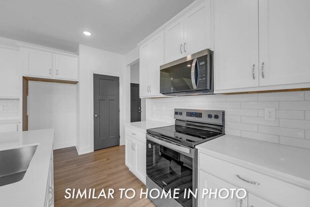 202 Cedar Drive, Gilbert, IA 50105