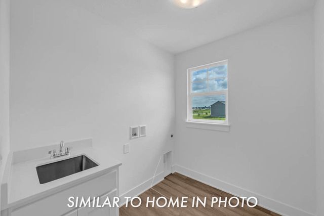 202 Cedar Drive, Gilbert, IA 50105