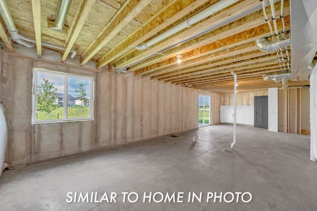 202 Cedar Drive, Gilbert, IA 50105