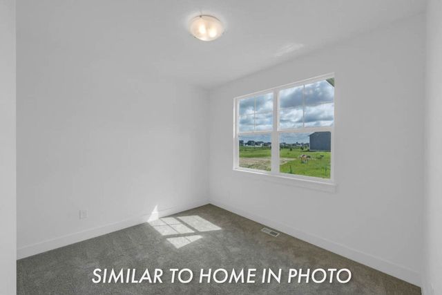 202 Cedar Drive, Gilbert, IA 50105