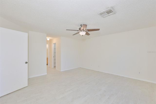 2321 LANCASTER DRIVE, Sun City Center, FL 33573