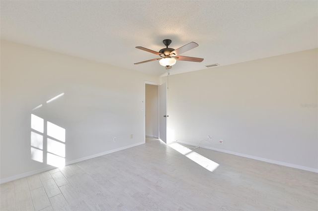 2321 LANCASTER DRIVE, Sun City Center, FL 33573