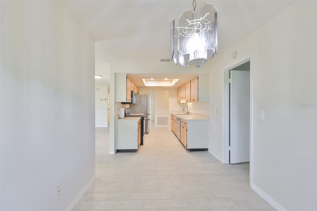 Image 17 of property listing at 2321 LANCASTER DRIVE, Sun City Center, FL 33573
