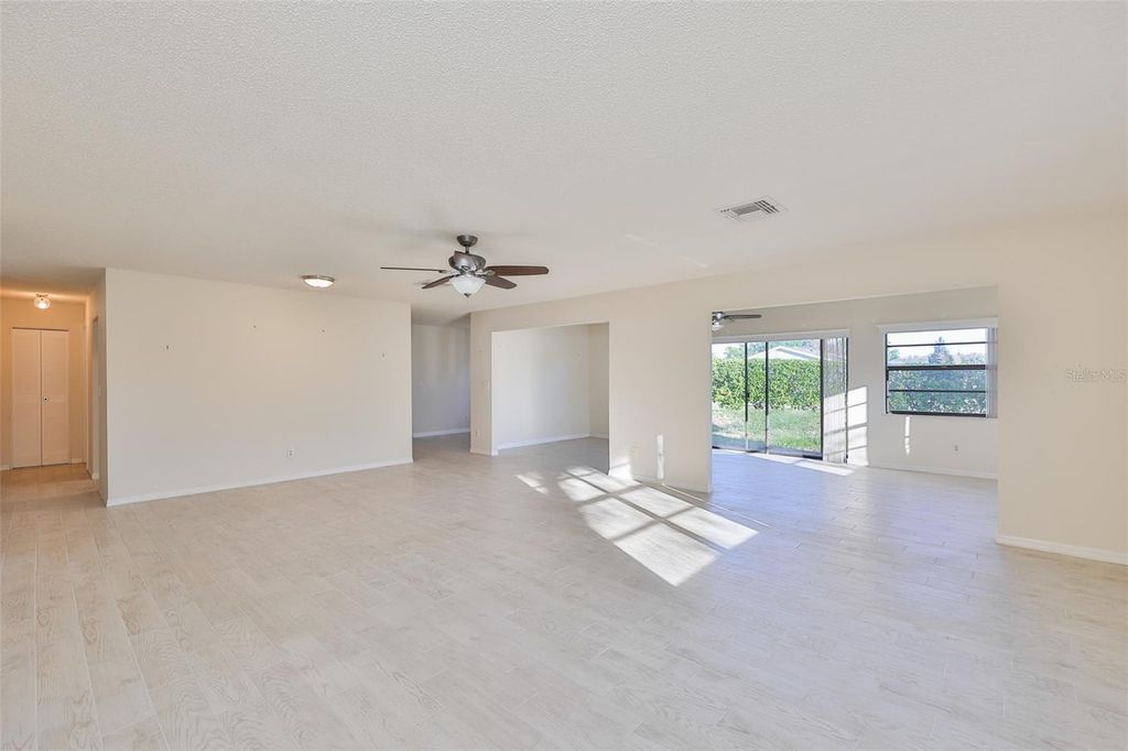 Image 4 of property listing at 2321 LANCASTER DRIVE, Sun City Center, FL 33573
