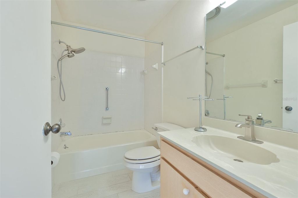 Image 37 of property listing at 2321 LANCASTER DRIVE, Sun City Center, FL 33573
