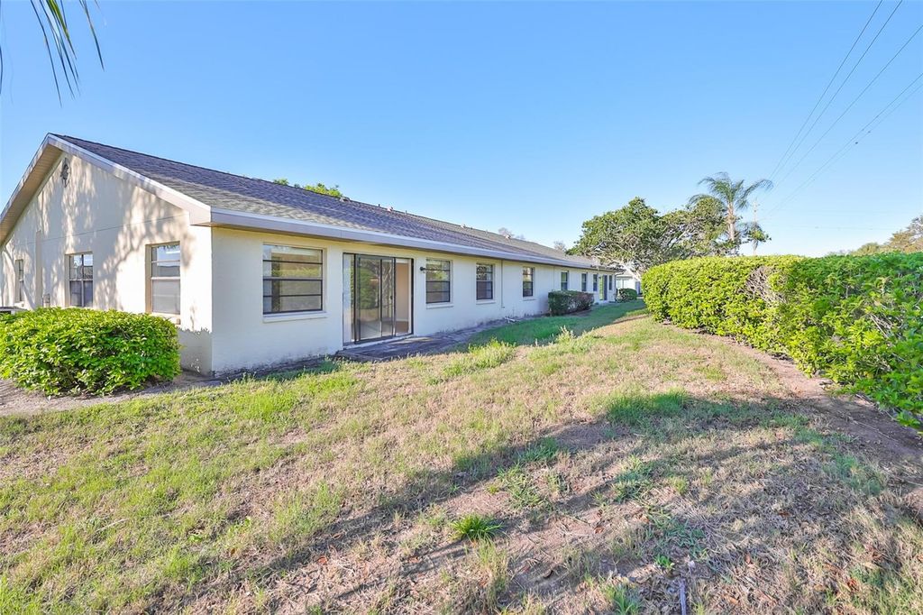 Image 40 of property listing at 2321 LANCASTER DRIVE, Sun City Center, FL 33573