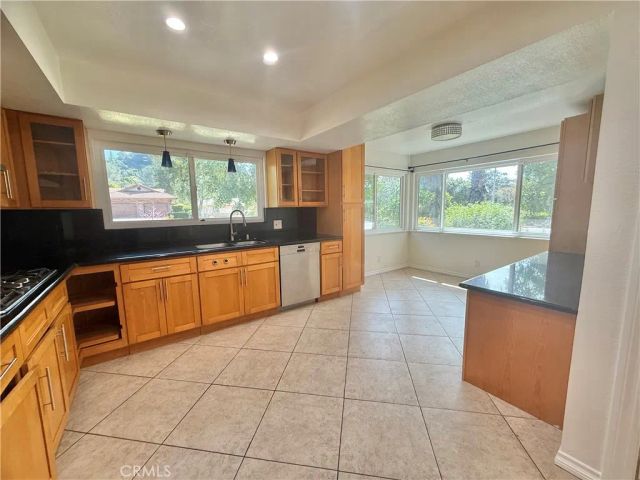 61 E Orange Grove, Arcadia, CA 91006