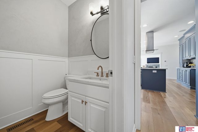 6321 Black Forest Drive, Lincoln, NE 68516