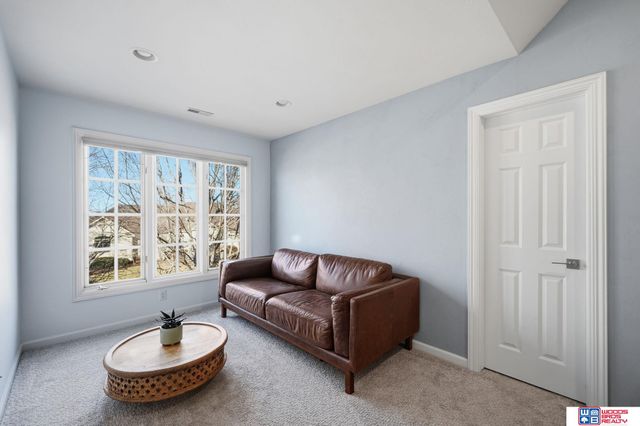 6321 Black Forest Drive, Lincoln, NE 68516