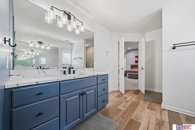 6321 Black Forest Drive, Lincoln, NE 68516